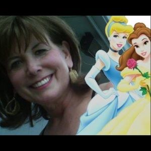 Meet your Posher, Pamela